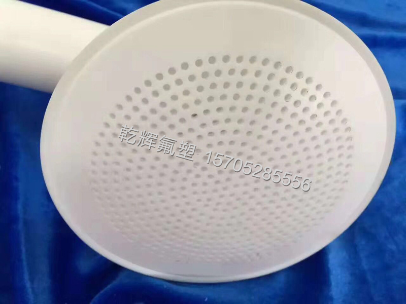 四氟淋?chē)婎^
